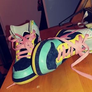 Nike women's high tops